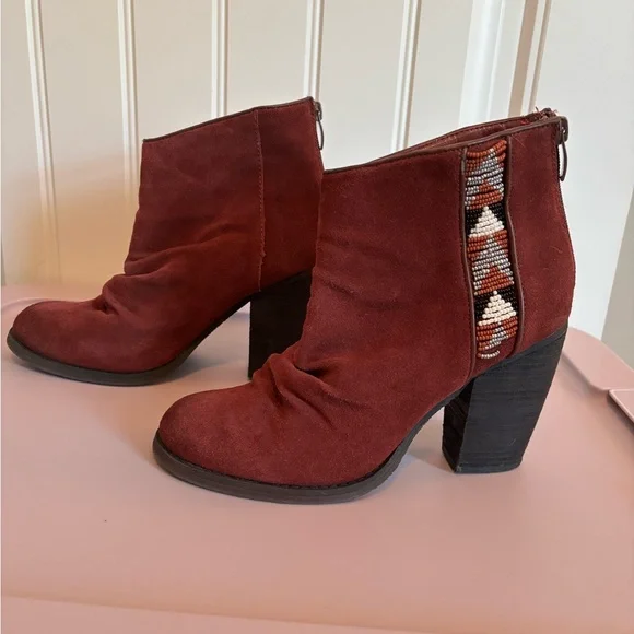 Sbicca Kolli Burgundy Suede Ankle Beaded Boots Booties, Size 8.5 - Picture 1 of 11